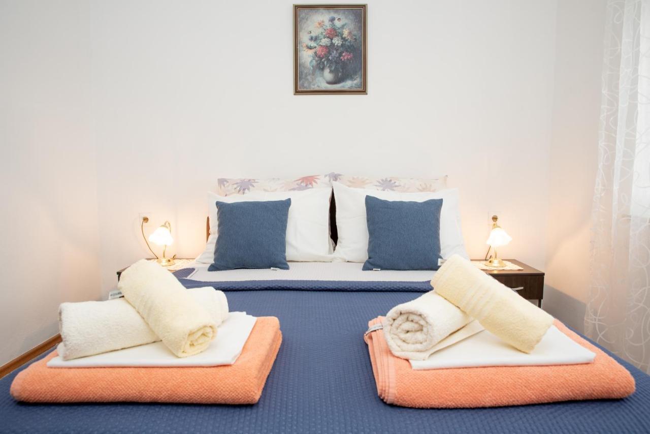 Apartmani Silvana&Vera Senj  Dış mekan fotoğraf